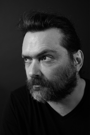 Daniel Kalder