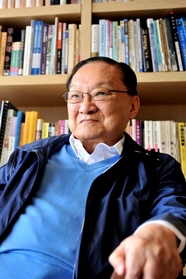 Jin Yong