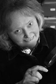 Ellen Hart