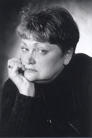 Gail Giles