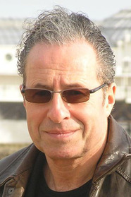 Peter James