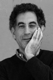 Stephen G. Bloom