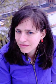 Shelly Oria