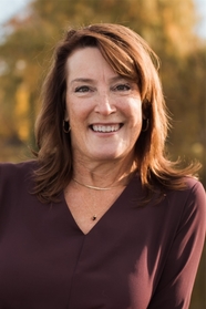 Tracy Nelson Maurer