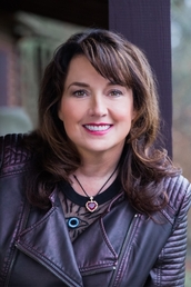 author Sherrilyn Kenyon profile image - Click to open Featured Author panel