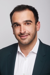 author Ramin Setoodeh profile image - Click to open Featured Author panel