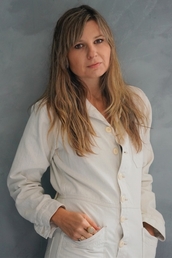 author Estelle Laure profile image - Click to open Featured Author panel
