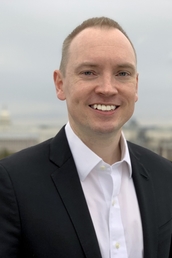 author Cliff Sims profile image - Click to open Featured Author panel