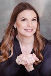 author Diana Cole profile image - Click to open Featured Author panel