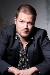author Niko Vorobyov profile image - Click to open Featured Author panel