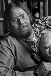 author Gardner Dozois profile image - Click to open Featured Author panel